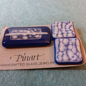 NWT Pinart Handcrafted Blue & White Glass Brooch/Earrings